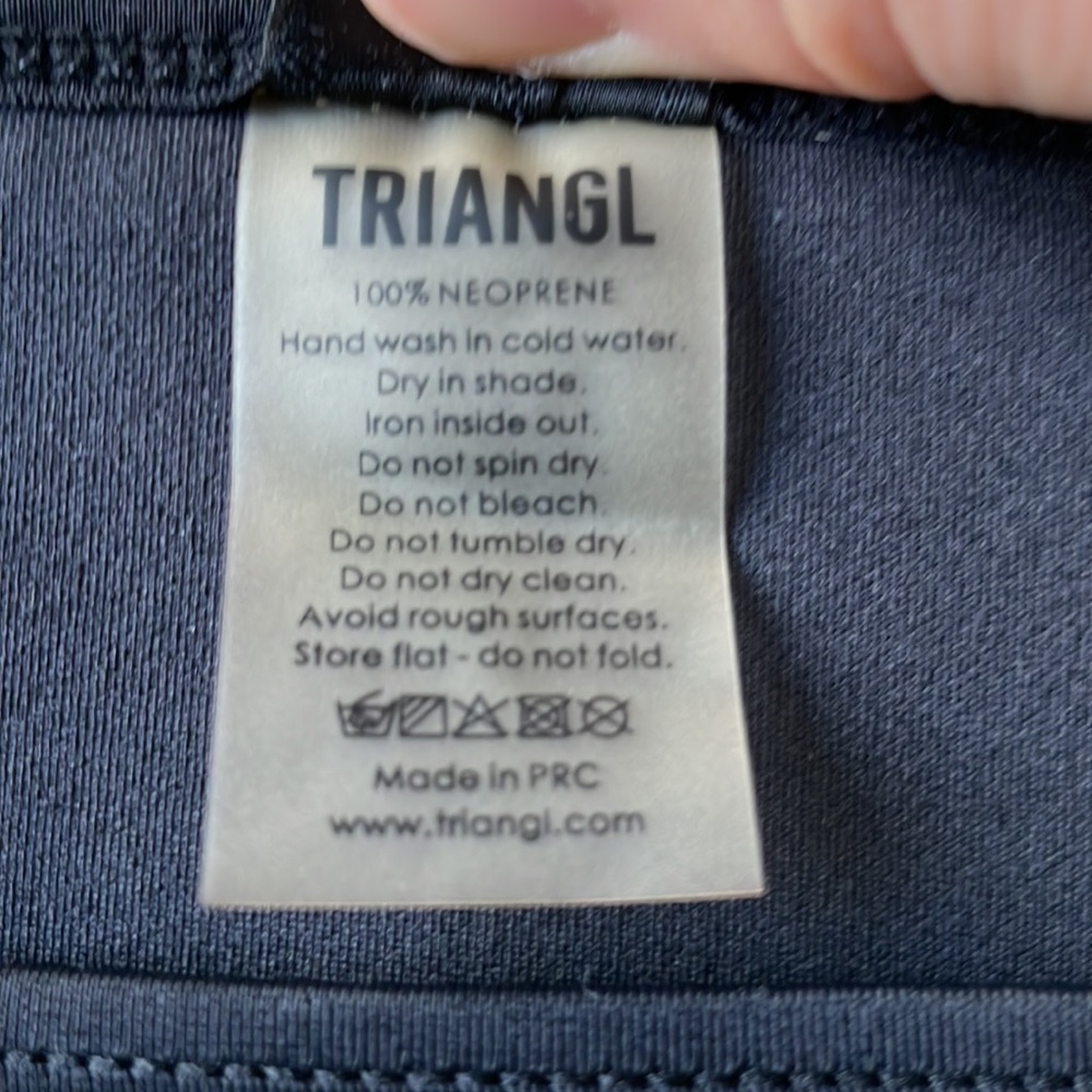 TRIANGL bikini size small - Picture 4 of 10